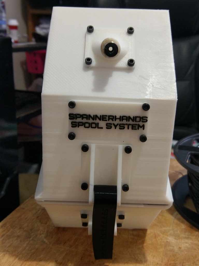 Roller version of SPANNERHANDS Spool System Wall Mounted Spool Holder & Dust Cover