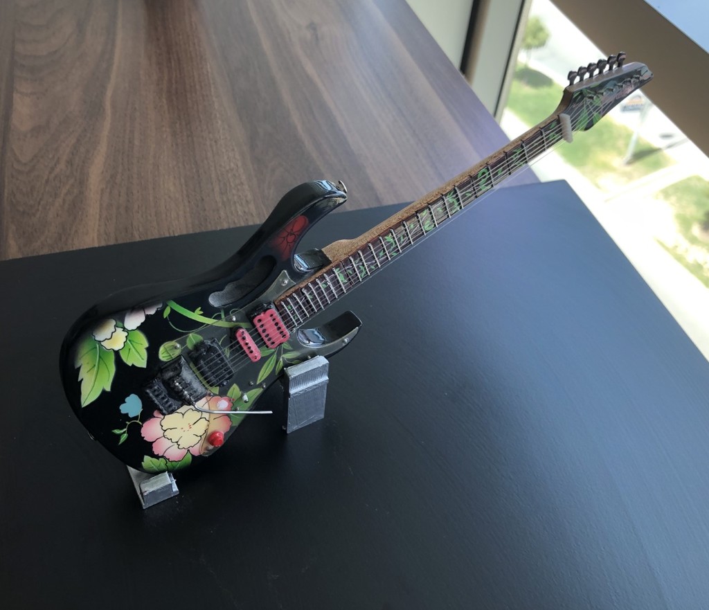 Mini Guitar Model Stand
