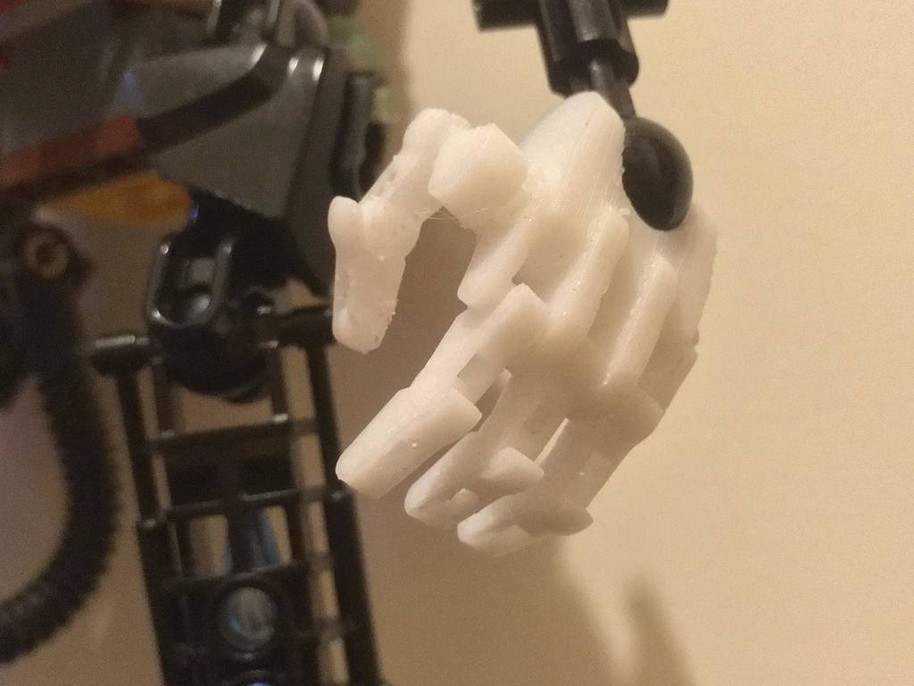 Articulated Bionicle Hand