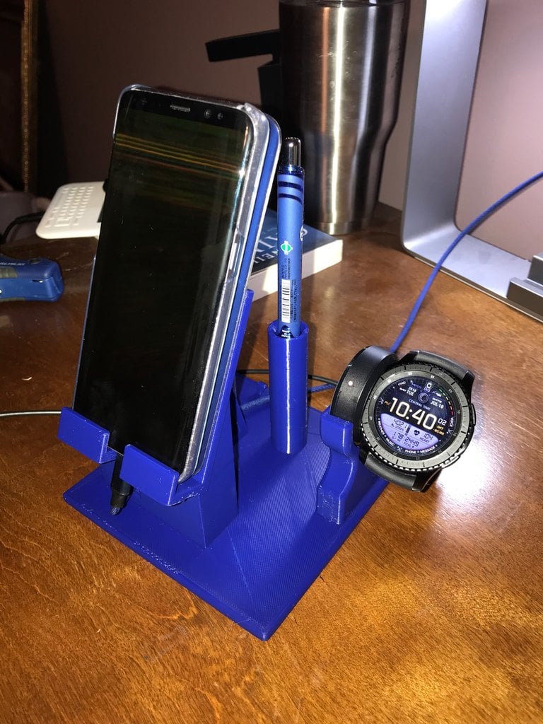 Samsung Galaxy s8 with Samsung s3 Watch Charger
