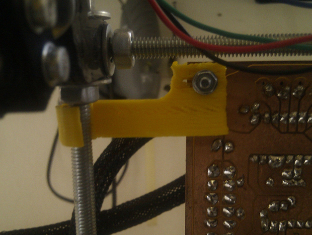 Parametric reprap gen7 motherboard mount clamp