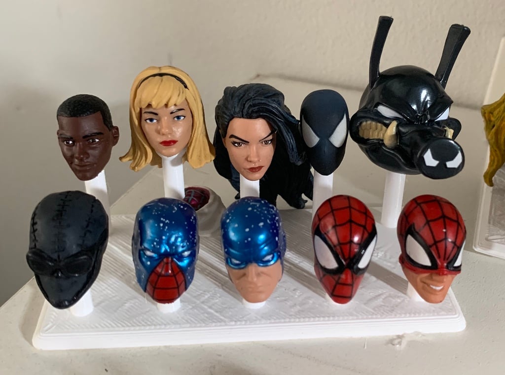 Marvel Legends Extra Heads Stand