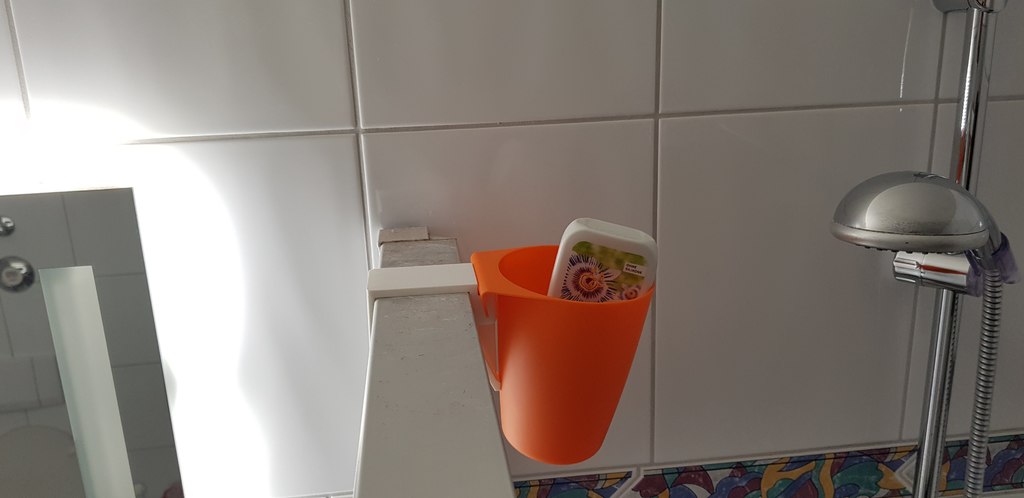 IKEA BYGEL Showercabine Holder