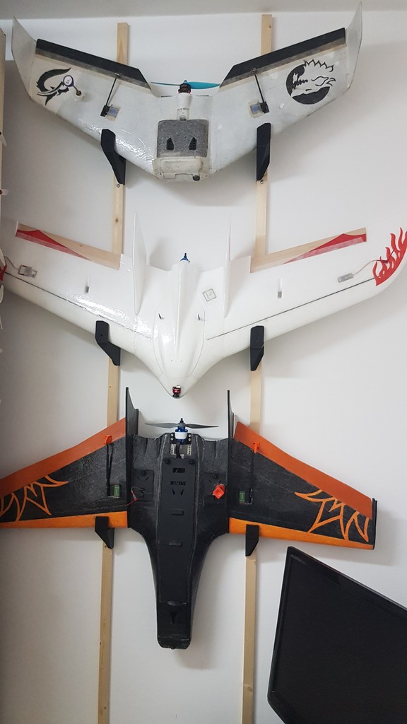 Wings Wall Mount, S800, C1 Chaser and Mini Drak