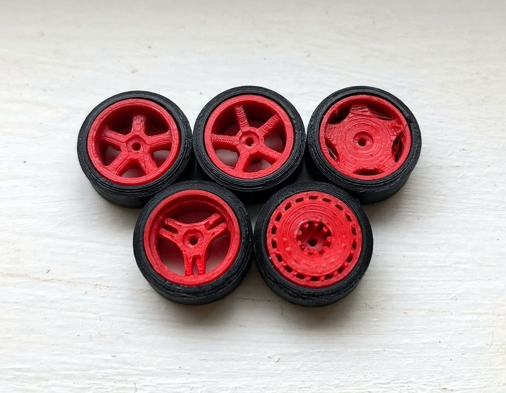 1:64 Wheels 01-05 Revisited (Size Large)