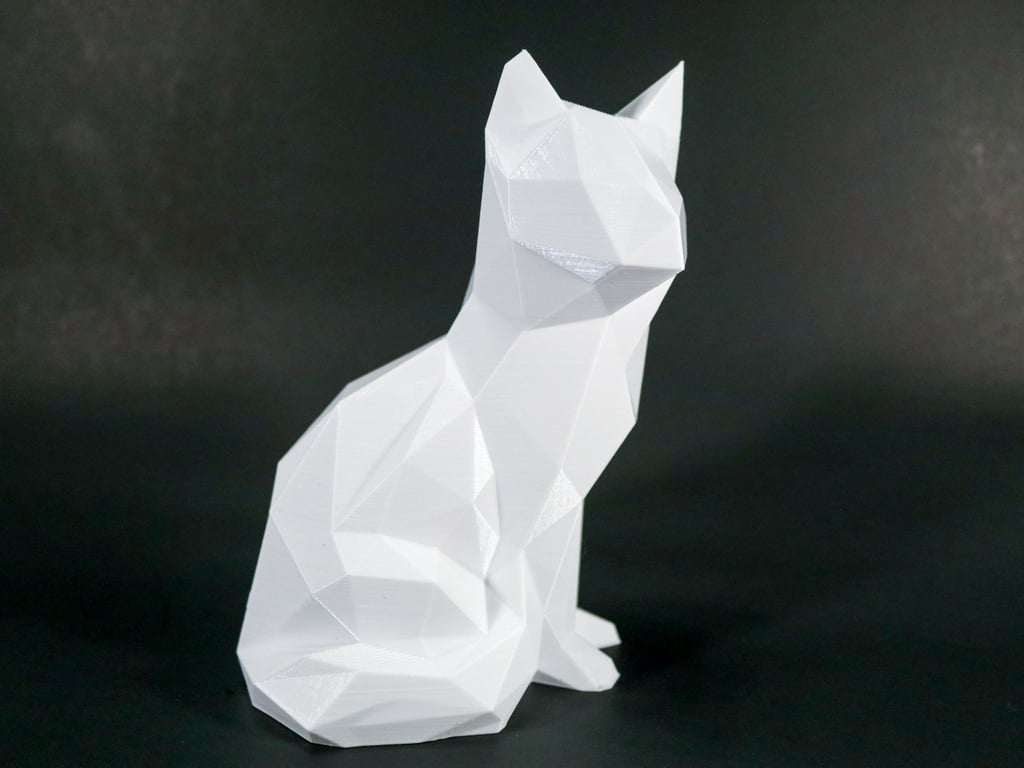 Low Poly Sitting Cat! 