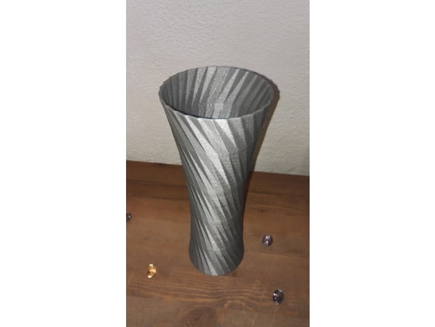 Vase 10
