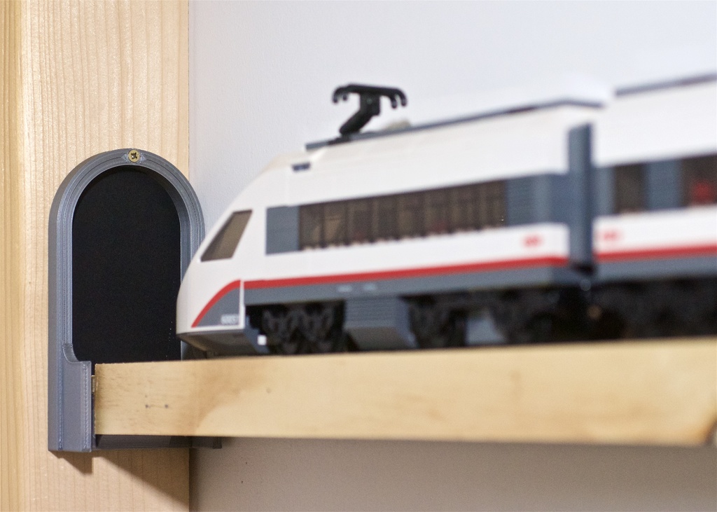 TunnelBridge - Wall-To-Wall Bridge Mount Toy Model Train Display