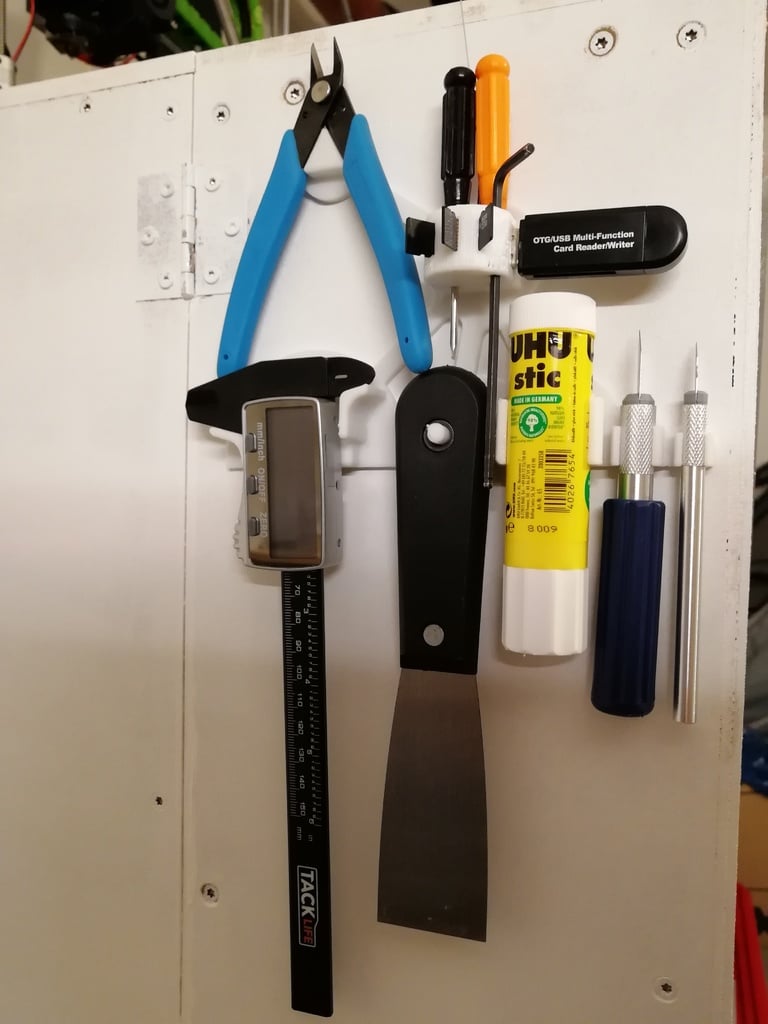 All-in-one 3D printer accessory and tool holder