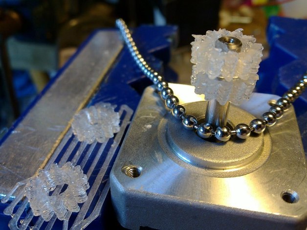 Spiky gear for 3.3 or 3.5mm ball chain