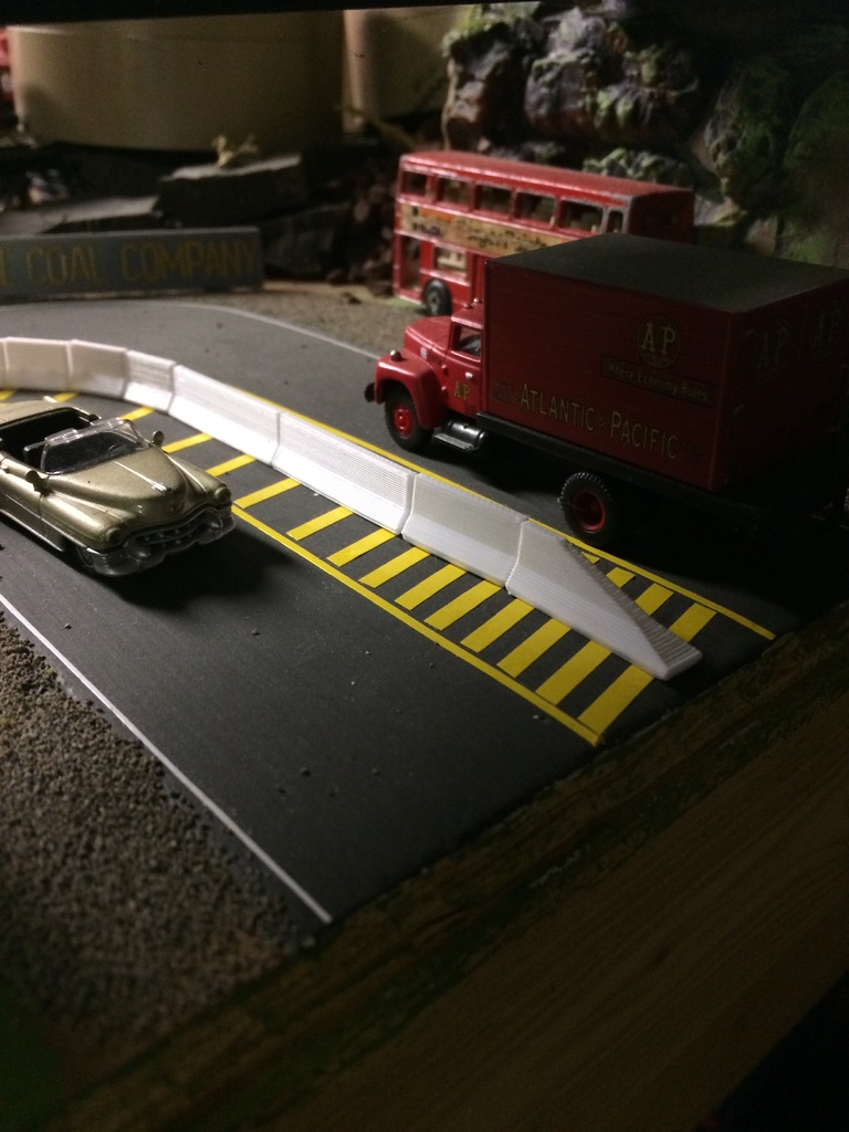 Jersey Barrier/K-rail 8ft long tapered end piece in HO scale