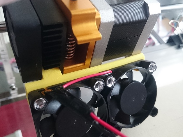UPDATE: Simple dual fan mount for MK8 direct drive extruder