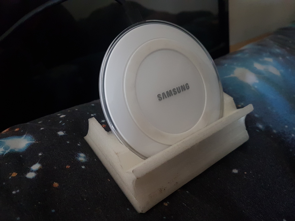 Holder for genuine Samsung wireless charger