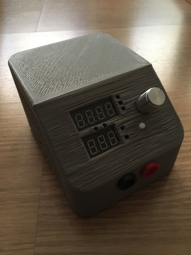 Geekcreit 60W Constant Current Electronic Load case
