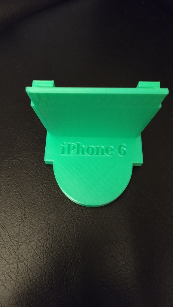 iPhone6 (with rubber case) Stand For Car 