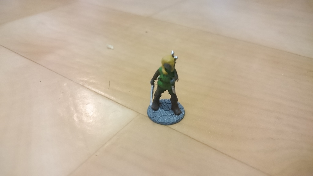 18mm female rogue for D&D