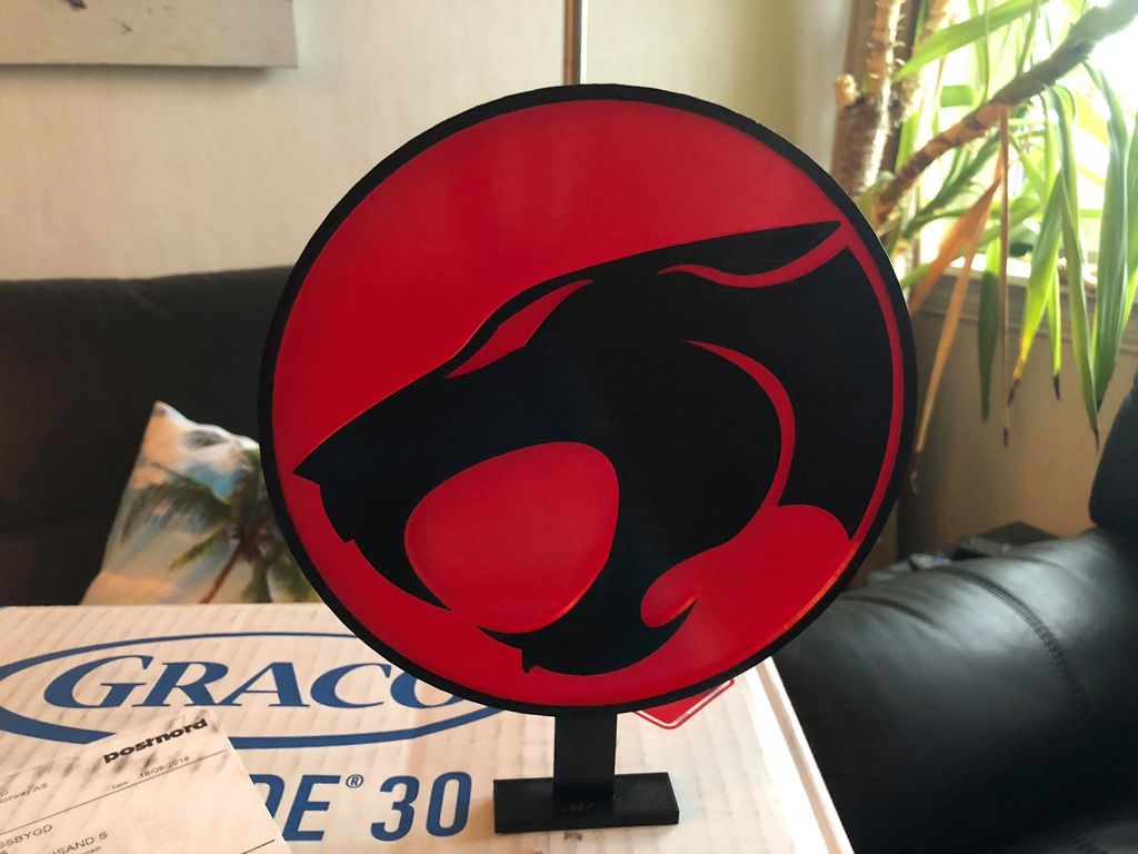 Thundercats symbol with stand