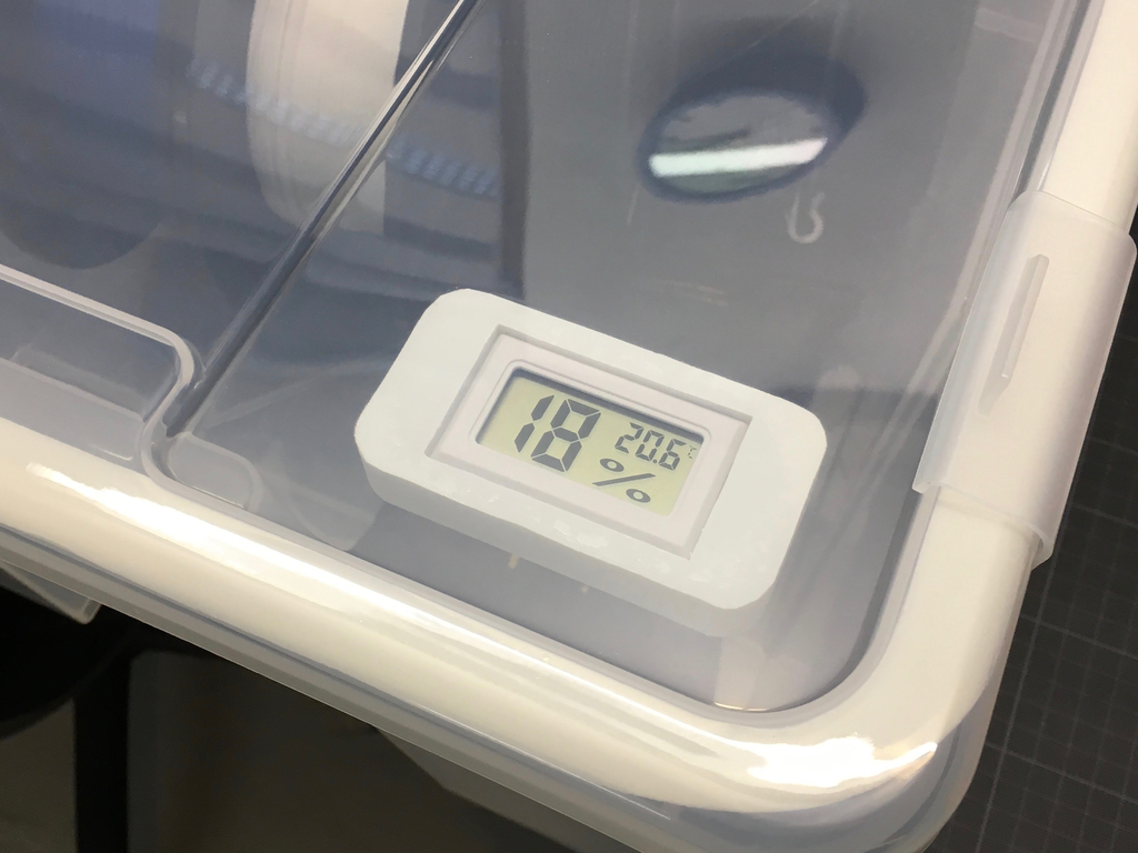 Hygrometer mount for filament drybox