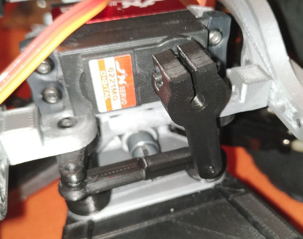 Servo Horn and steering solution for the MyRCCar MTC Chassis