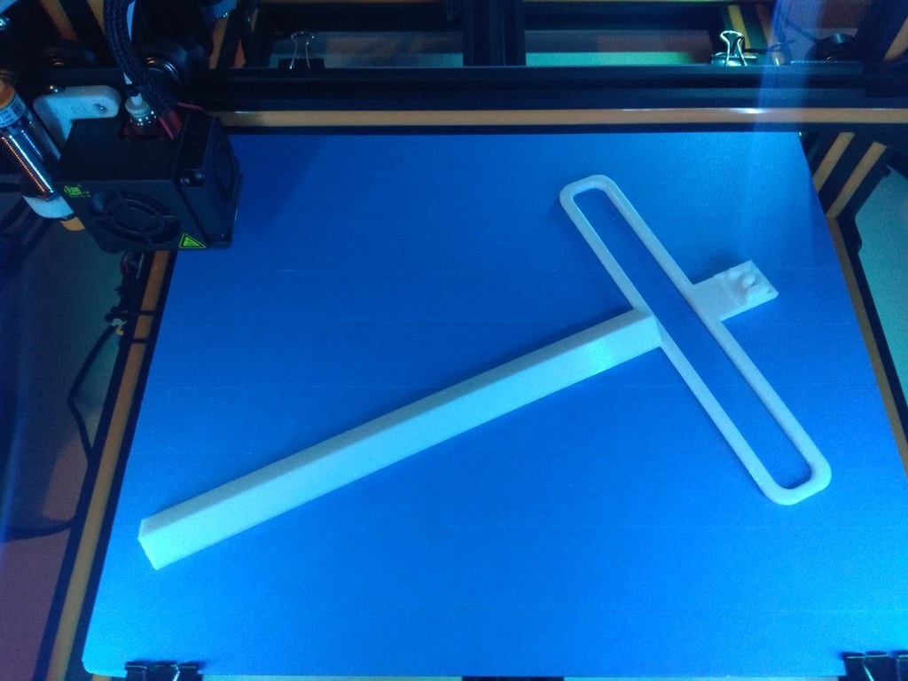 CR-10 45 degree LED bar with heatbed cable guide