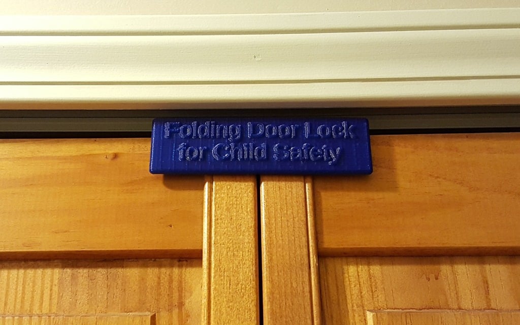Folding door lock for child safety