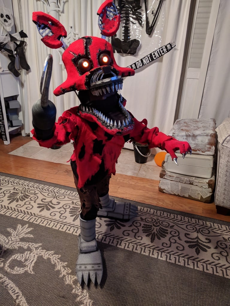 Nightmare Foxy Costume (mask and hook)