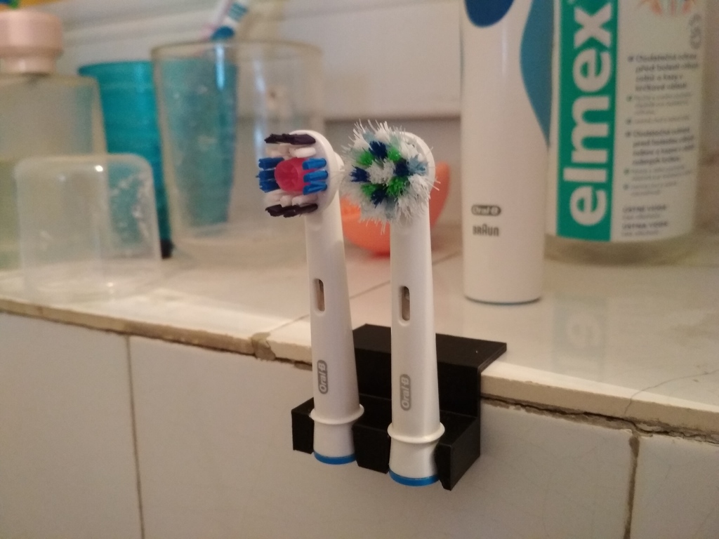 Toothbrush Head Holder - Oral-B