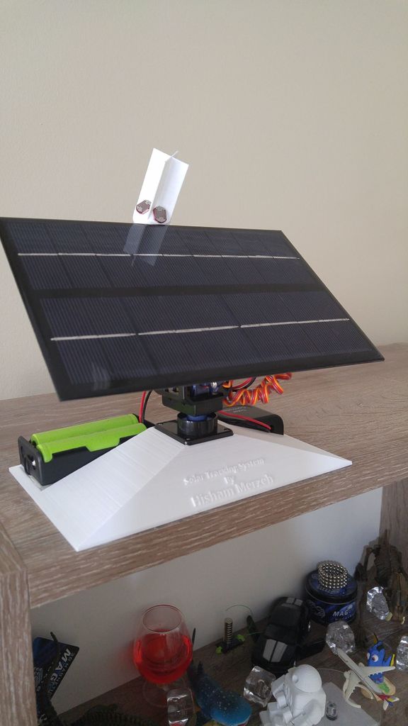 Solar Tracking System & mobile charger