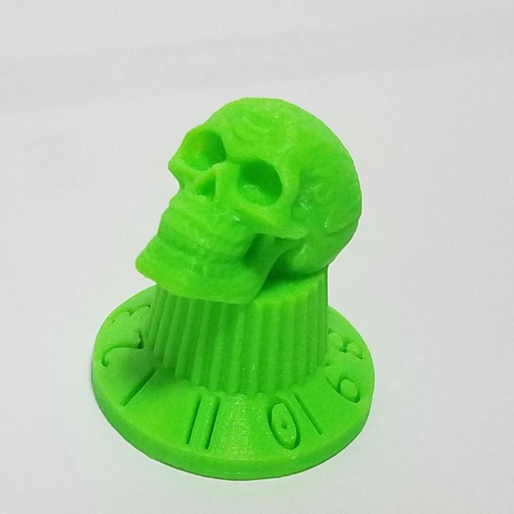 Guitar / Amp knob w/ Celtic Skull (These go to 11!) 