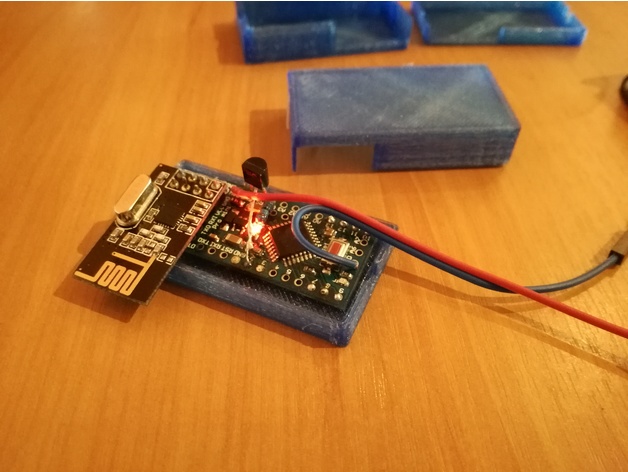 Arduino Pro Mini + nRF24L01 custom case