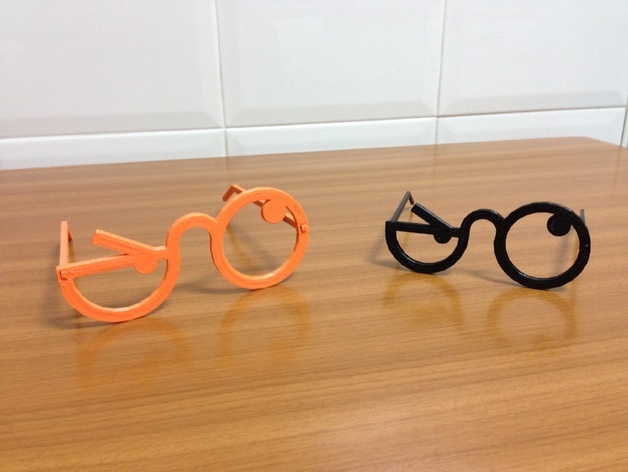 Incredulous party glasses