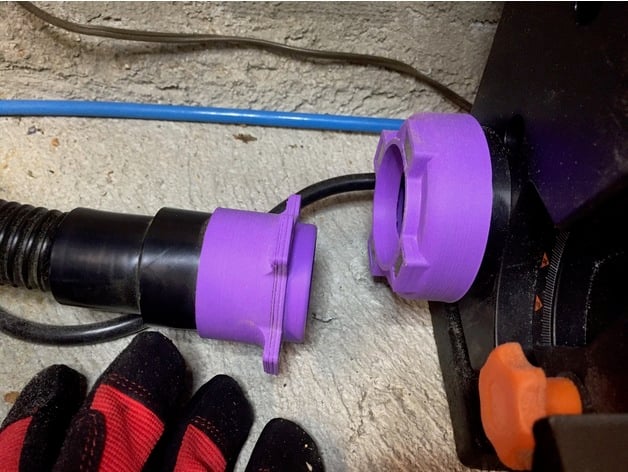Vacuum hose adapters