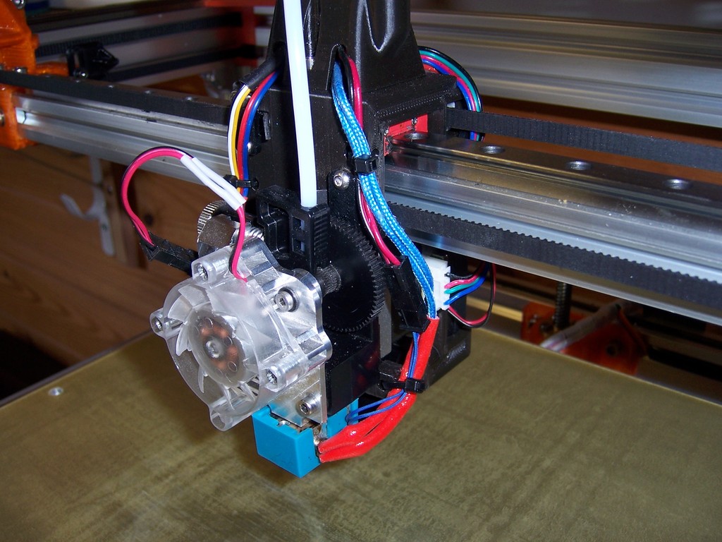 New custom X axis D-Bot with rails X Y