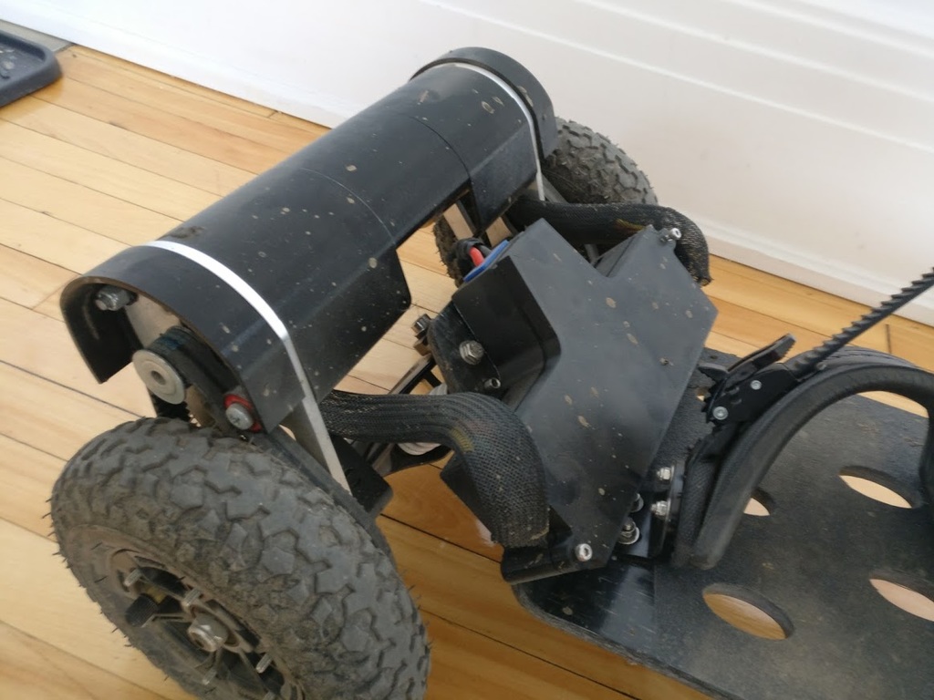 Electric Mountainboard - Enclosure for Enertion FOCBOX / Trampa deck.
