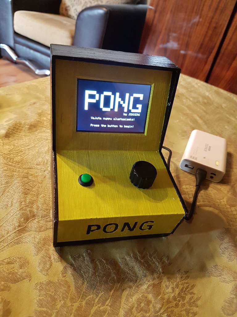 DIY PONG arcade game