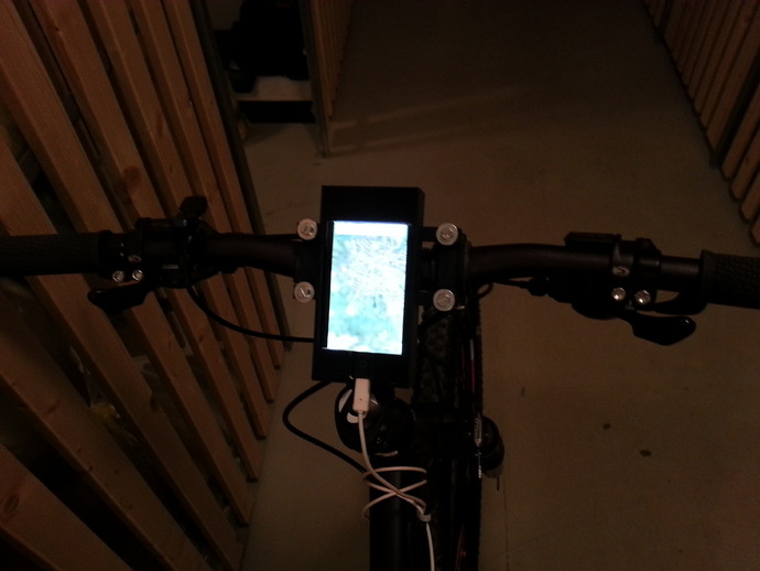 iPhone5 bike dock