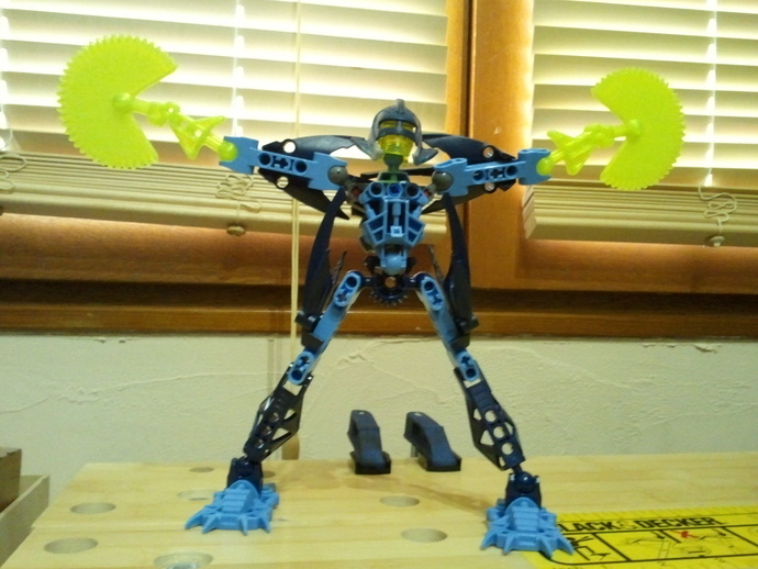 Special arm for bionicle and hero factory