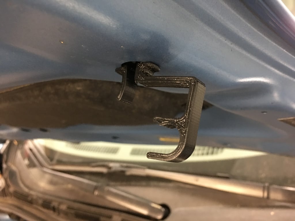 Nissan Leaf Hood Support Clip