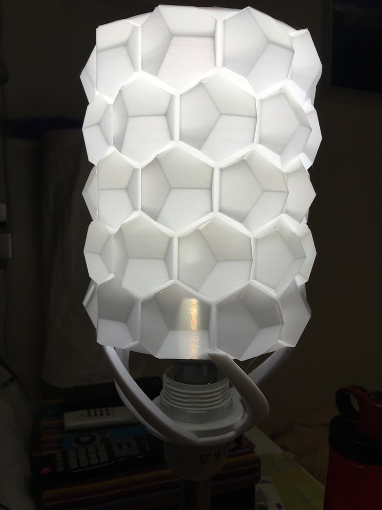 Honeycomb lampshade (remix of honeycomb vase)