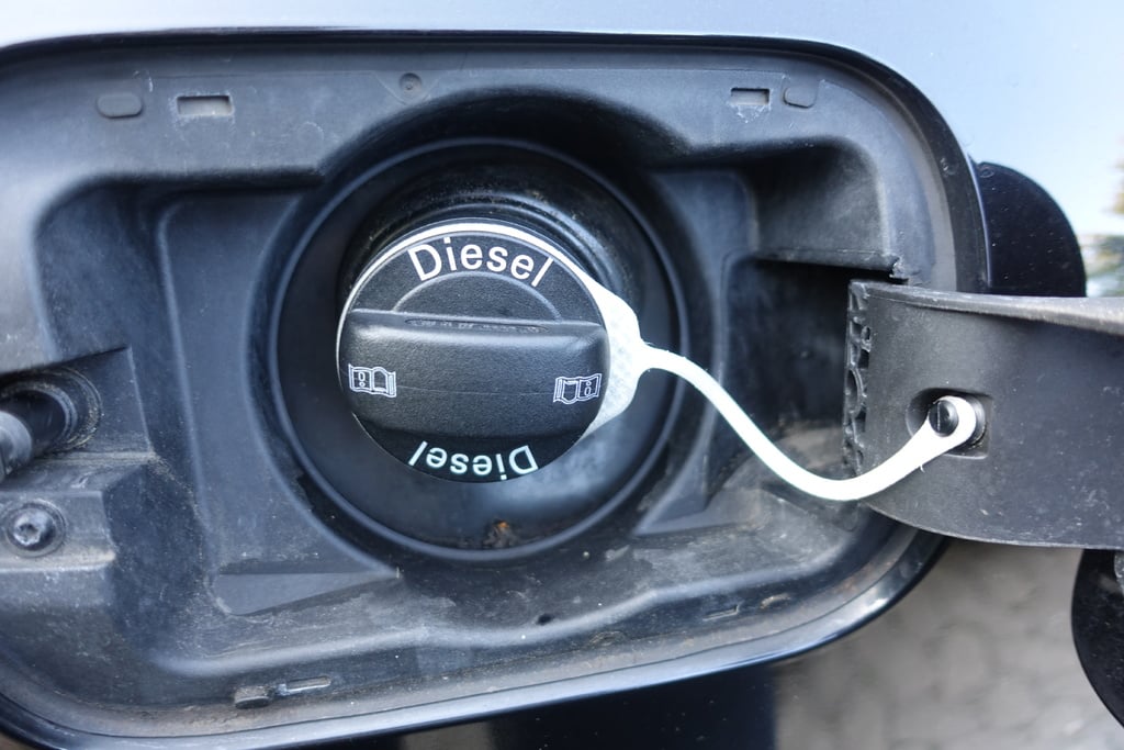 Audi A5 Fuel Gas Tank Cap Cover Rubber
