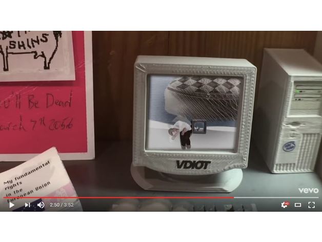 The "VIDIOT" computer from The Shins' "Dead Alive" video