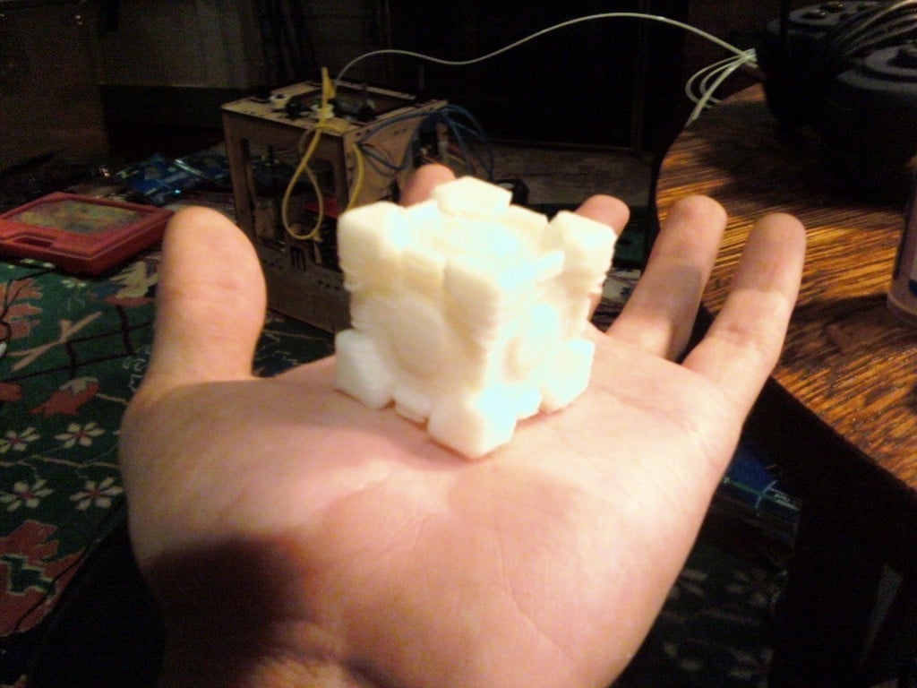 Weighted Storage Cube (from Portal)