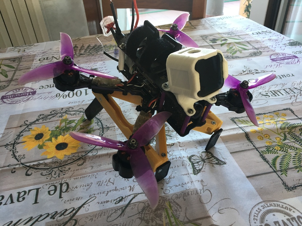 Foldable Takeoff Stand for FPV Drones