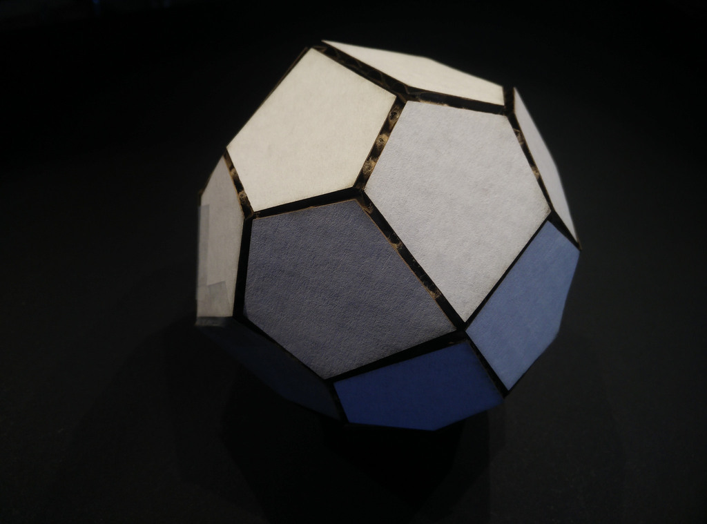 Foldable Pentagonal Icositetrahedron