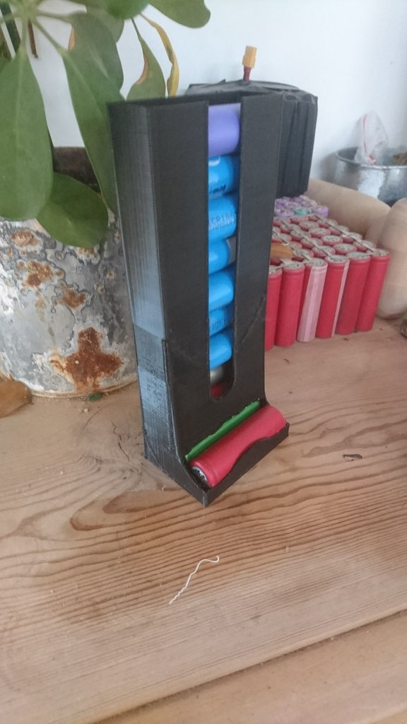 18650 tower 11 cell holder 