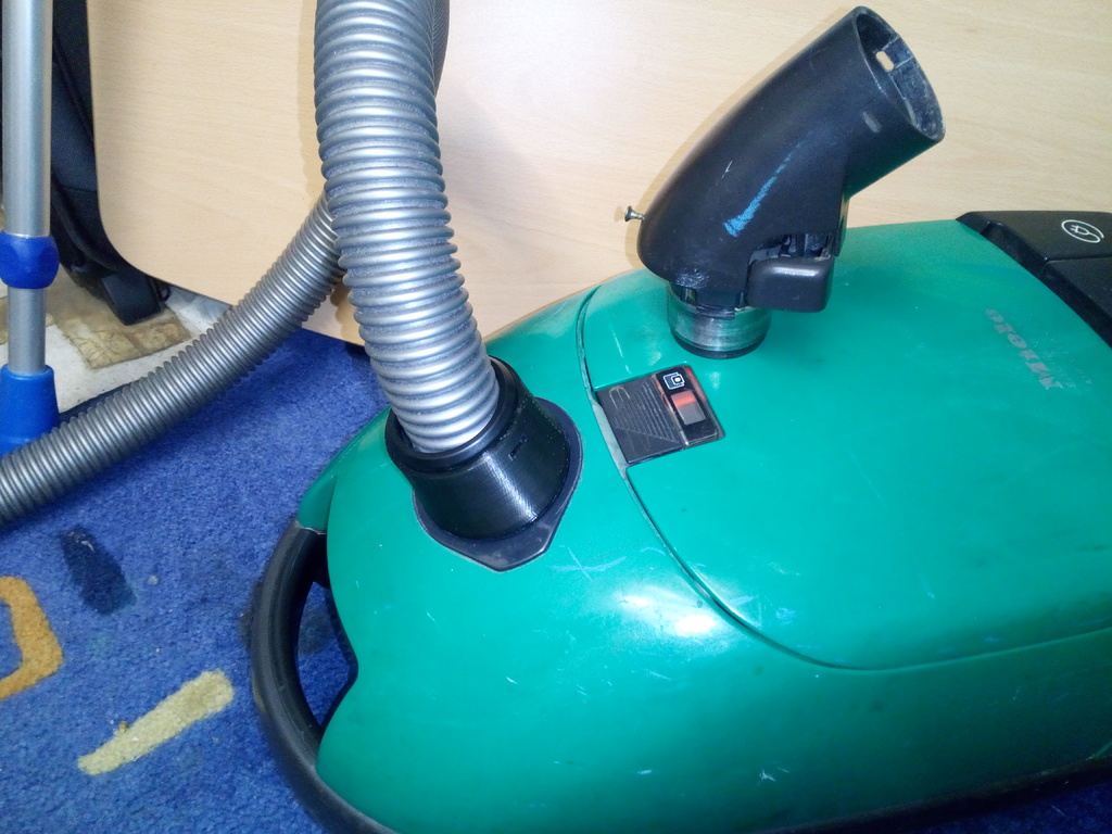 Vacuum cleaner Miele machine connection / elbow socket | Staubsauger Miele Maschinenanschluss / Winkelstutzen