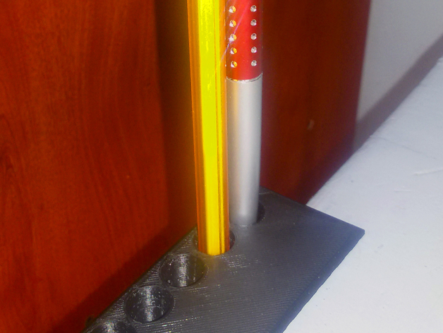 Pencils holder - Simple and effective