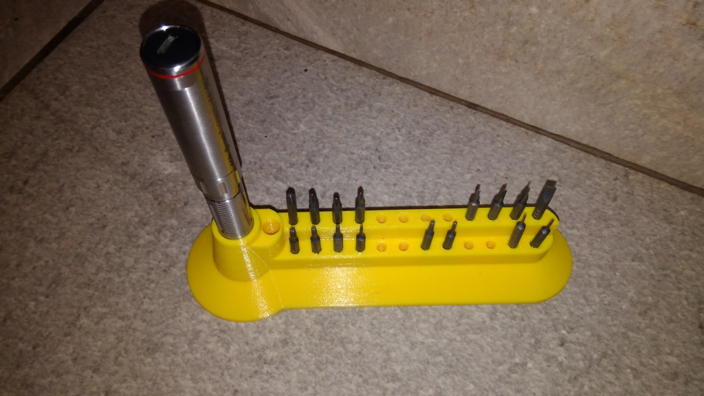 ES121 tool holder with bigger base to make it stable