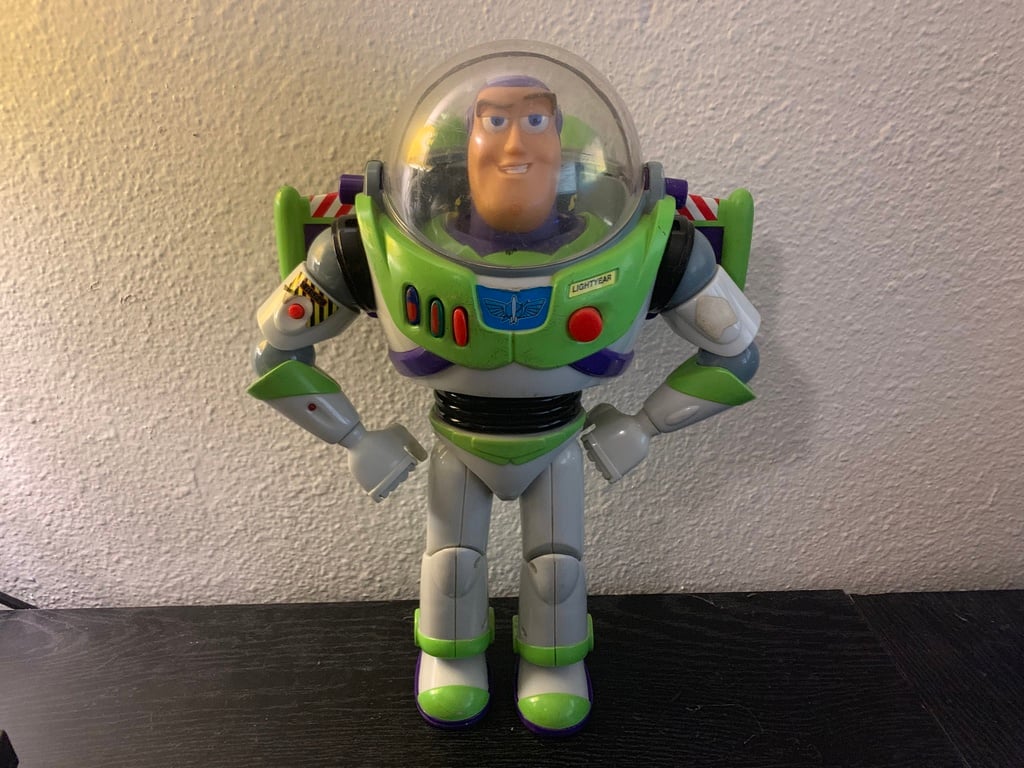 Buzz Lightyear (1995) - Wing Joint by FantasticMrFrank - Thingiverse