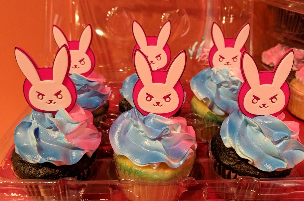 Overwatch D.Va Bunny Cupcake Topper